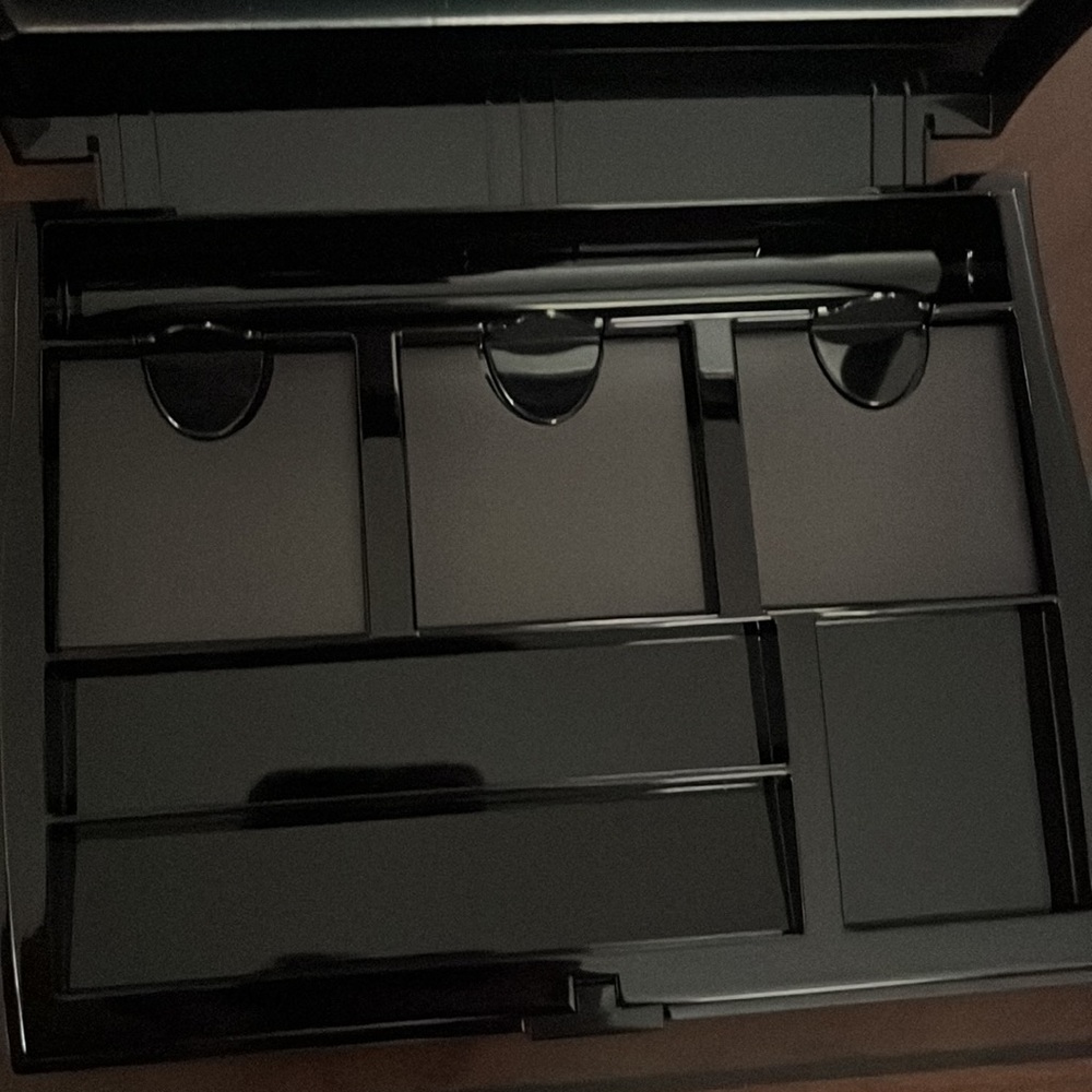 MaryKay Compact Pro - Picture 2 of 3